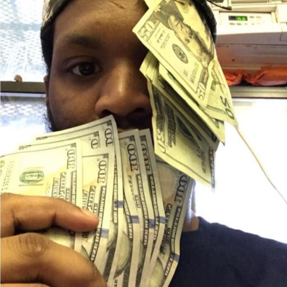 Meet your Posher, Kobe